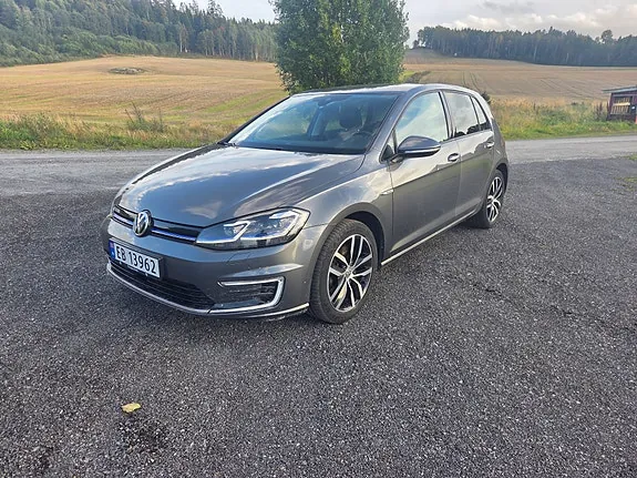 Volkswagen E-Golf 2020 photo 2