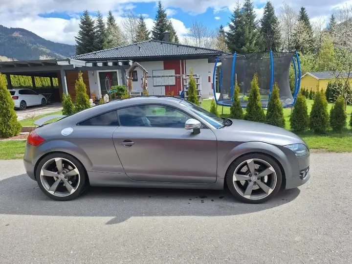 Audi Tt 2008 photo 2