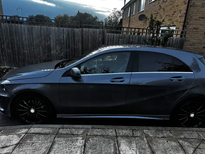 Mercedes-Benz A-Class 2015 photo 2