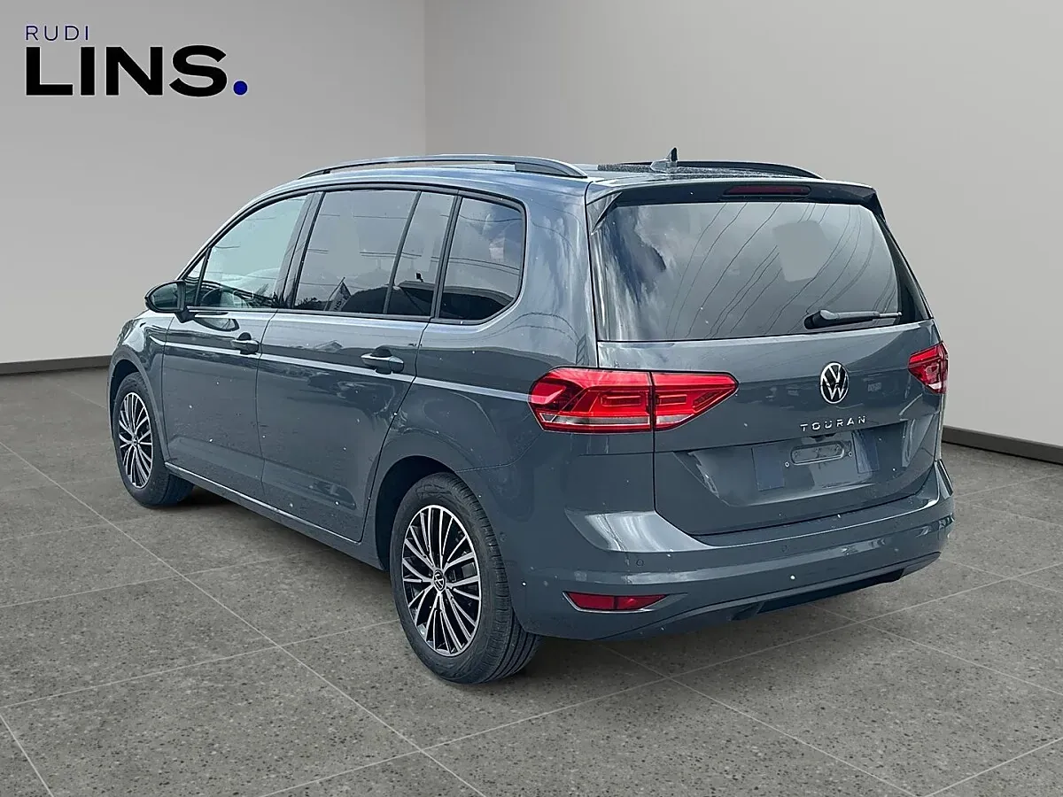 Volkswagen Touran 2026 photo 3