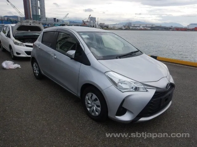 Toyota Vitz F