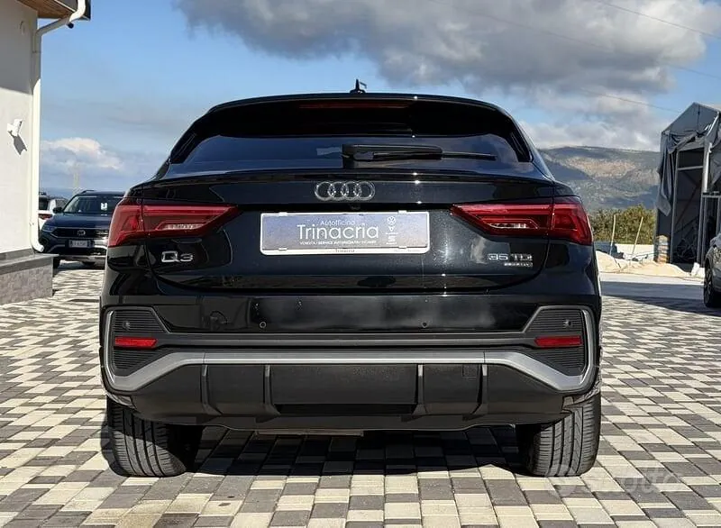 Audi Q3 2023 photo 5