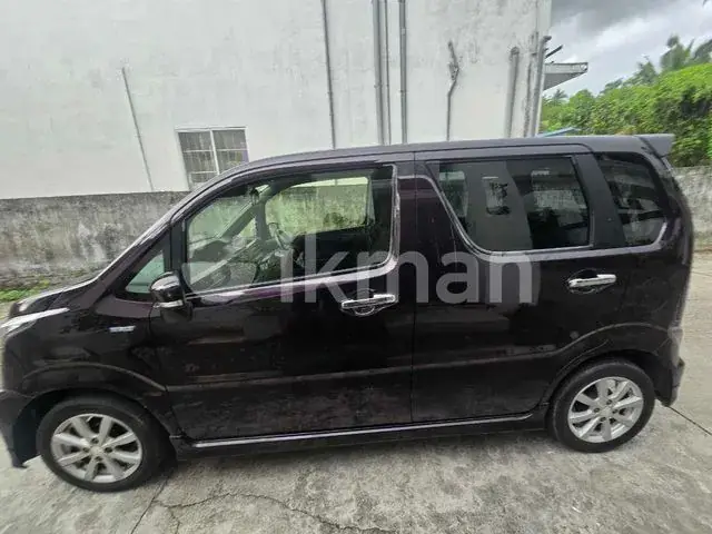 Suzuki Wagon R Stingray 2018 photo 3