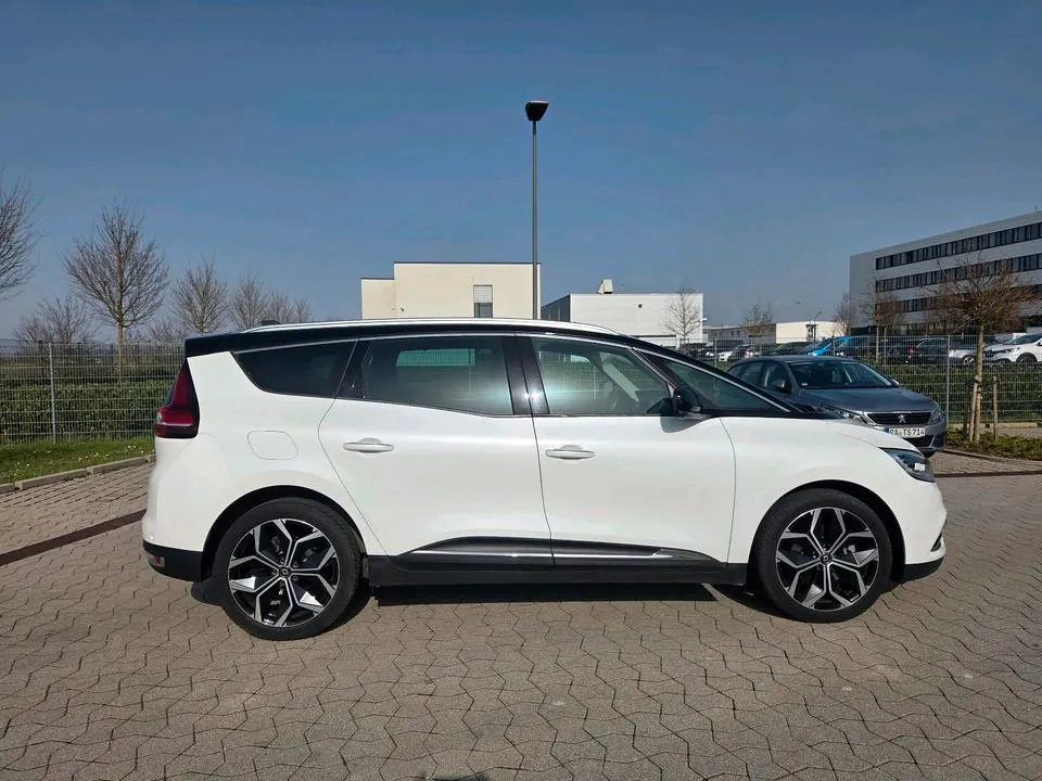 Renault Grand Scénic