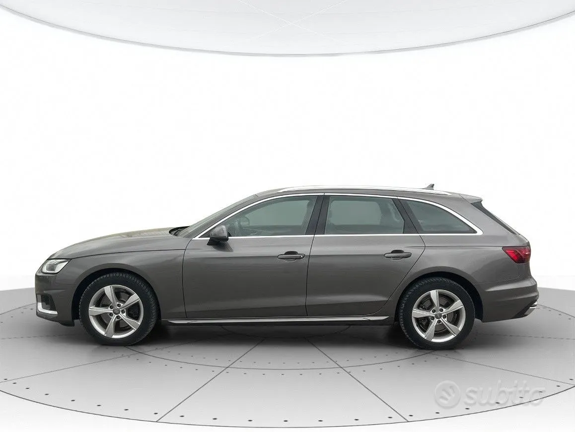 Audi A4 2020 photo 2