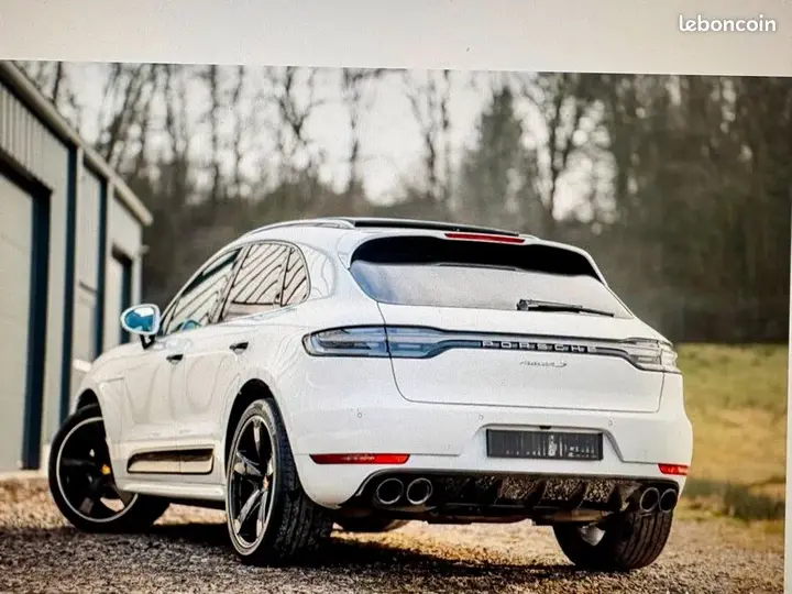 Porsche Macan 2019 photo 2
