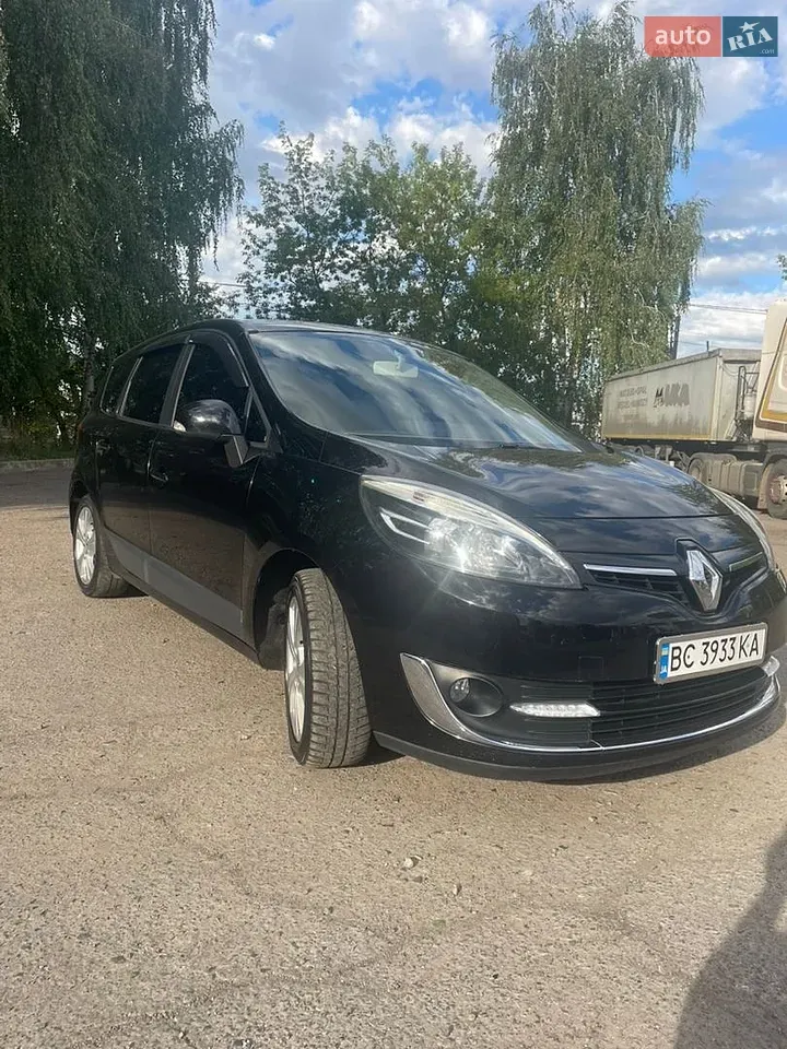 Renault Scenic 2013 photo 4