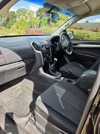 Isuzu D-Max 2014 photo 5