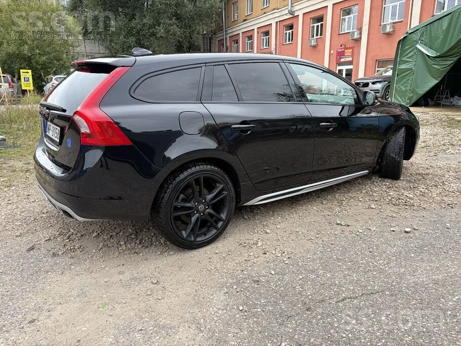 Volvo V60 2014 photo 3