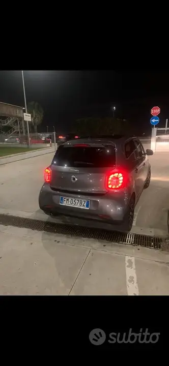 Smart Forfour 2017 photo 4