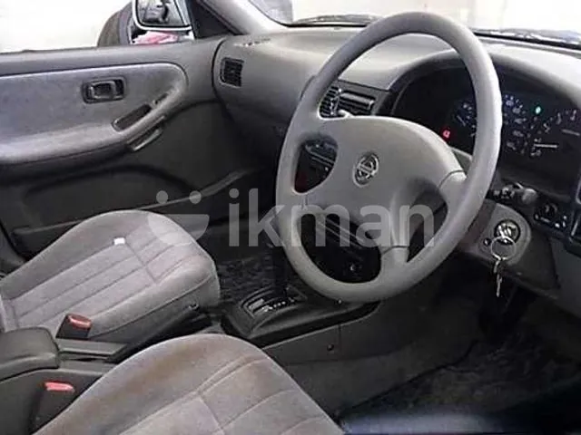 Nissan Sunny 1993 photo 3