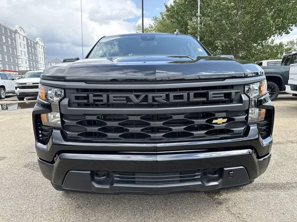 Chevrolet Silverado 1500 2026 photo 2