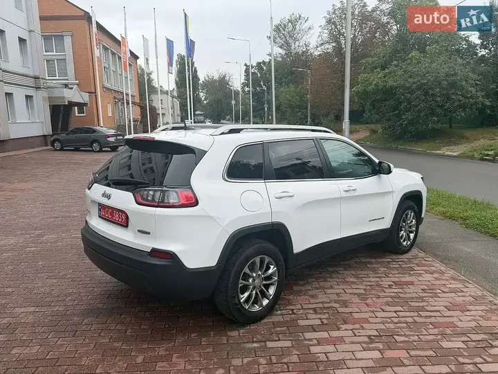 Jeep Cherokee 2019 photo 4