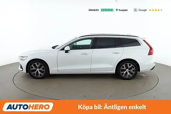 Volvo V60 2023 photo 2