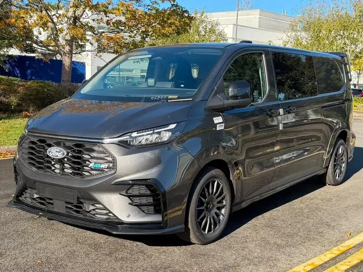 Ford Transit Custom 2026 photo 3