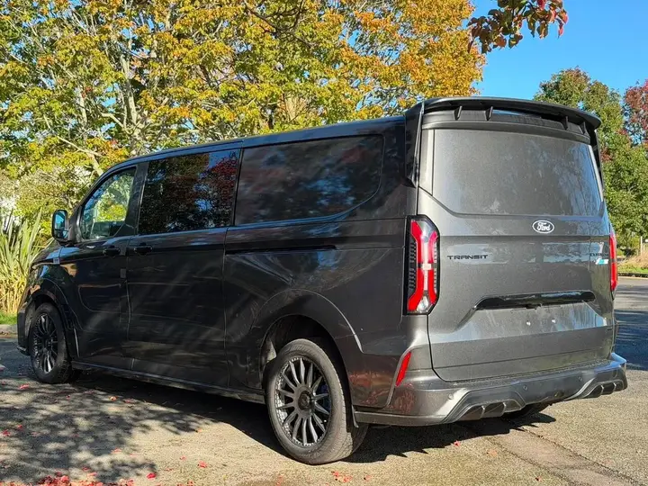 Ford Transit Custom 2026 photo 4