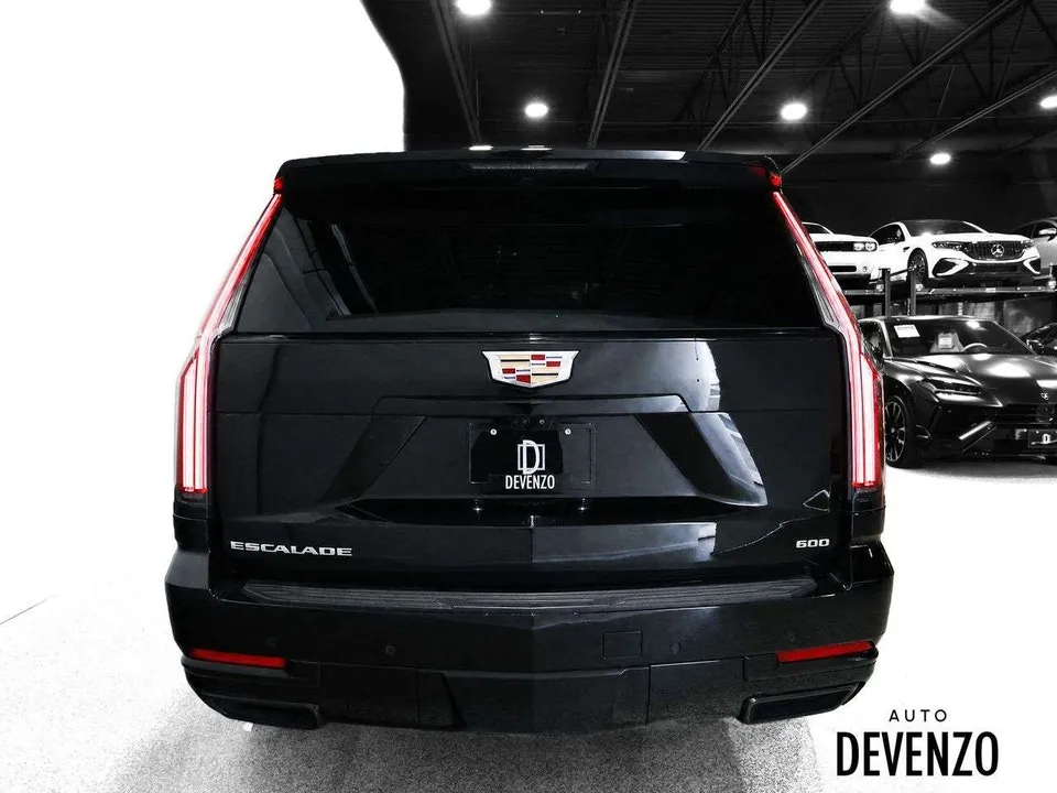 Cadillac Escalade Esv 2025 photo 4