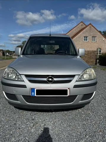 Opel Combo Tour