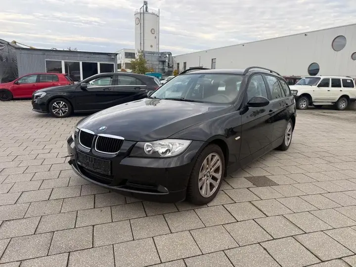 BMW 318I Touring