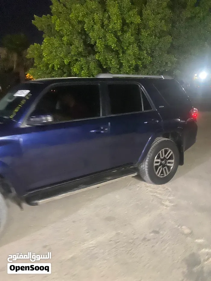 Toyota 4 Runner 2017 photo 4