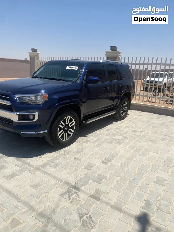 Toyota 4 Runner 2017 photo 3