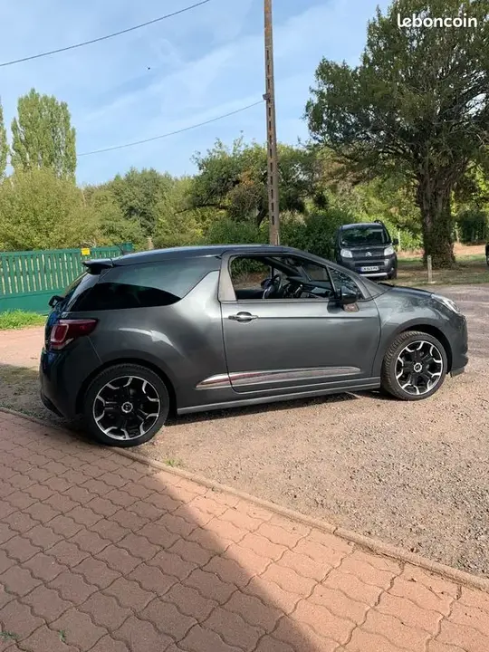 Citroen Ds3 2016 photo 3