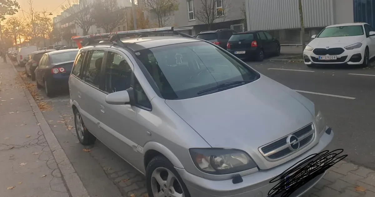Opel Zafira 2005 photo 2