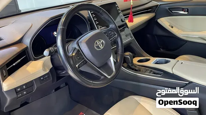 Toyota Avalon 2019 photo 3