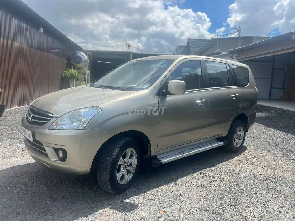 Mitsubishi Zinger