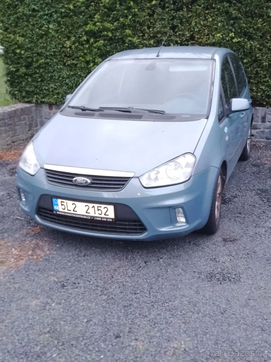 Renault Megane Scenic photo 3