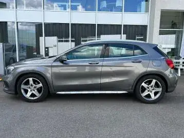 Mercedes-Benz Gla 2016 photo 2