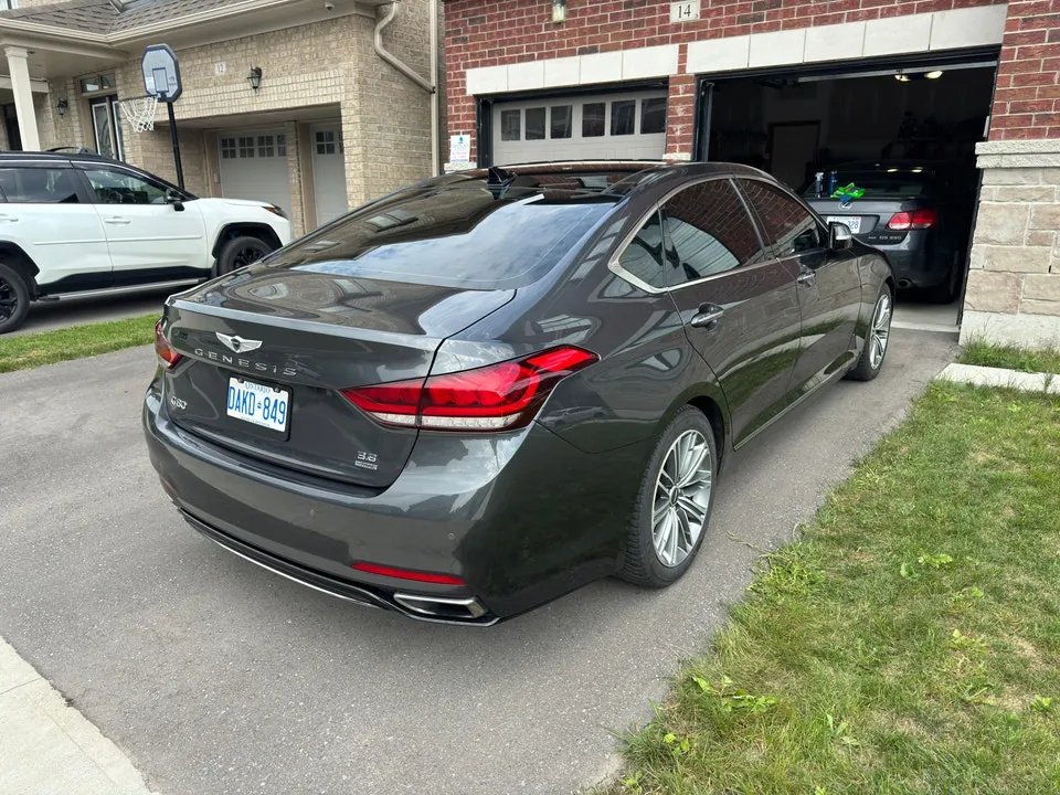 Genesis G80 2018 photo 3