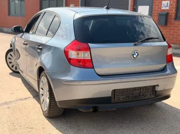 BMW 1 Series 2007 photo 2