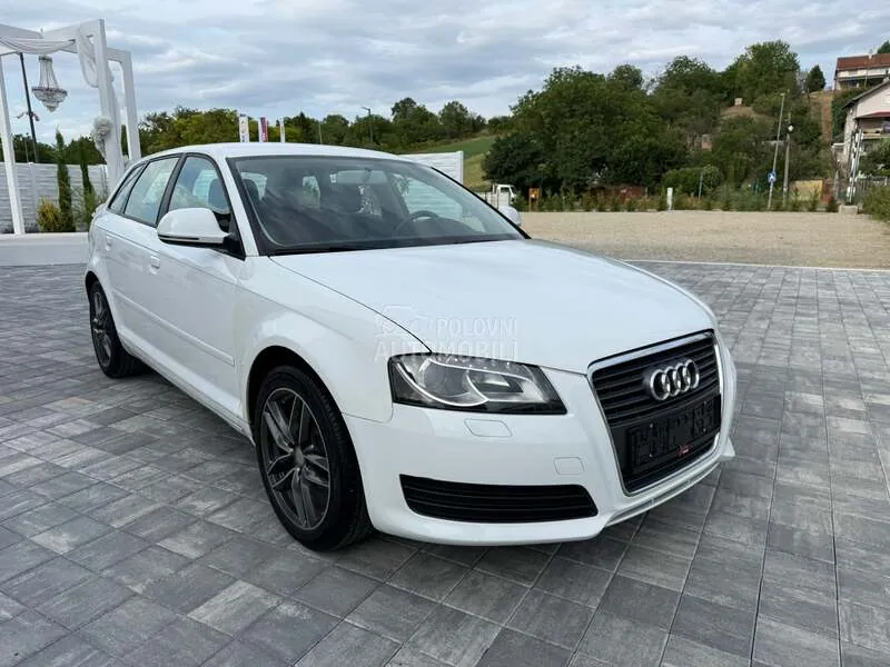 Audi A3 2009 photo 4
