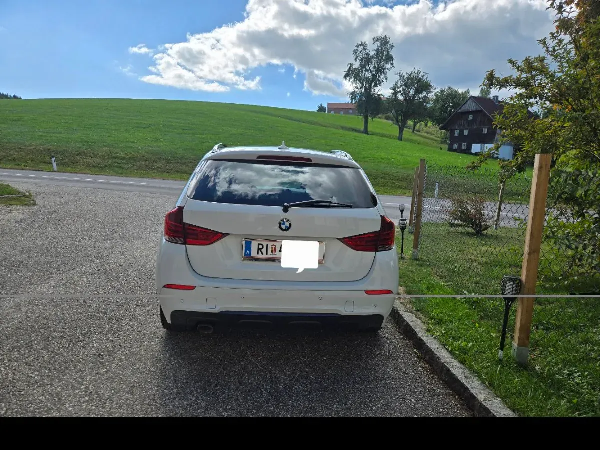 BMW X1 2011 photo 3