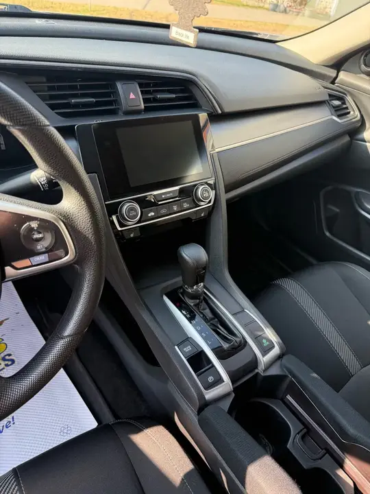 Honda Civic 2017 photo 4