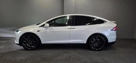 Tesla Model X 2018 photo 3