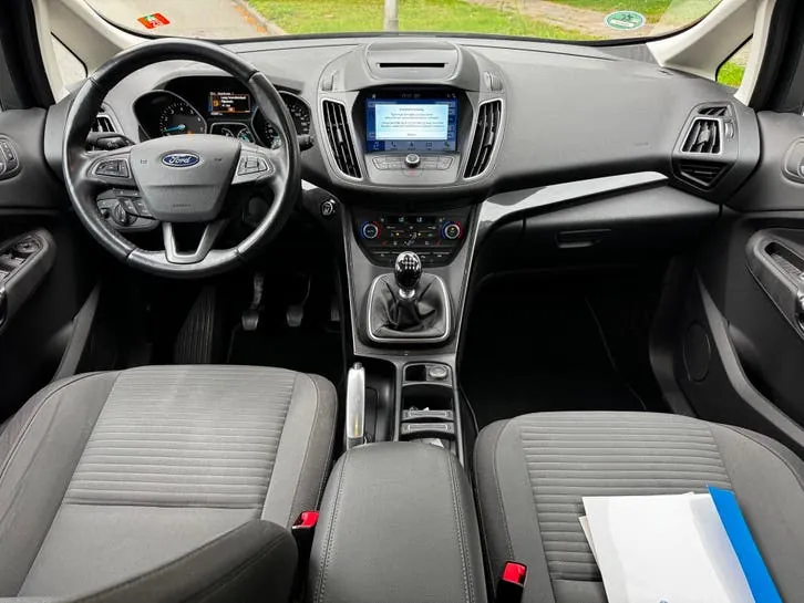Ford C-Max 2017 photo 3
