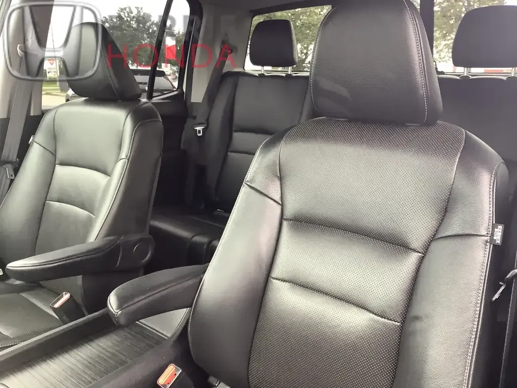 Honda Ridgeline 2018 photo 3