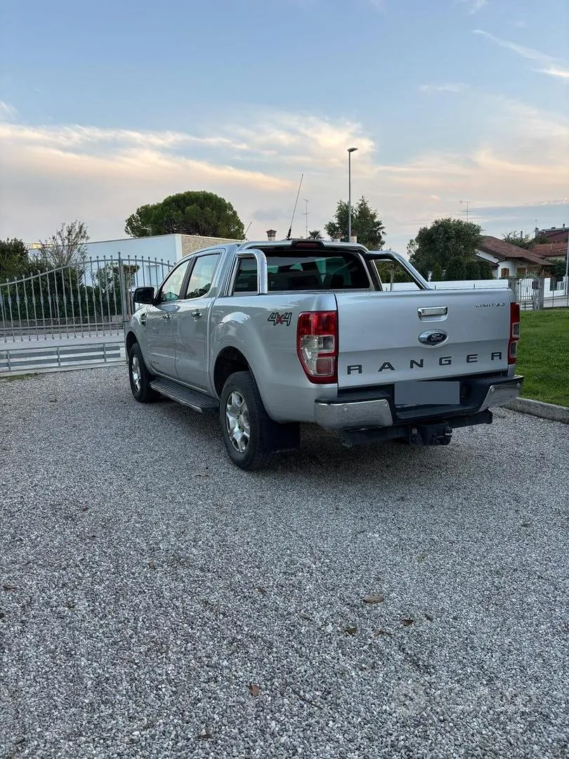 Ford Ranger 2018 photo 2