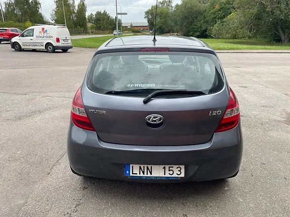 Hyundai I20 2011 photo 5