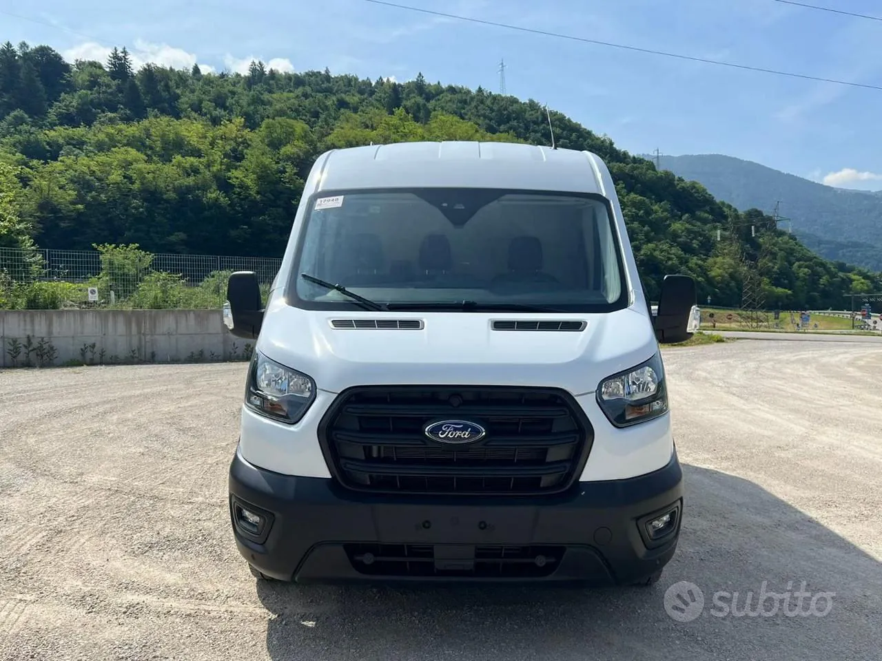 Ford Transit 2025 photo 2