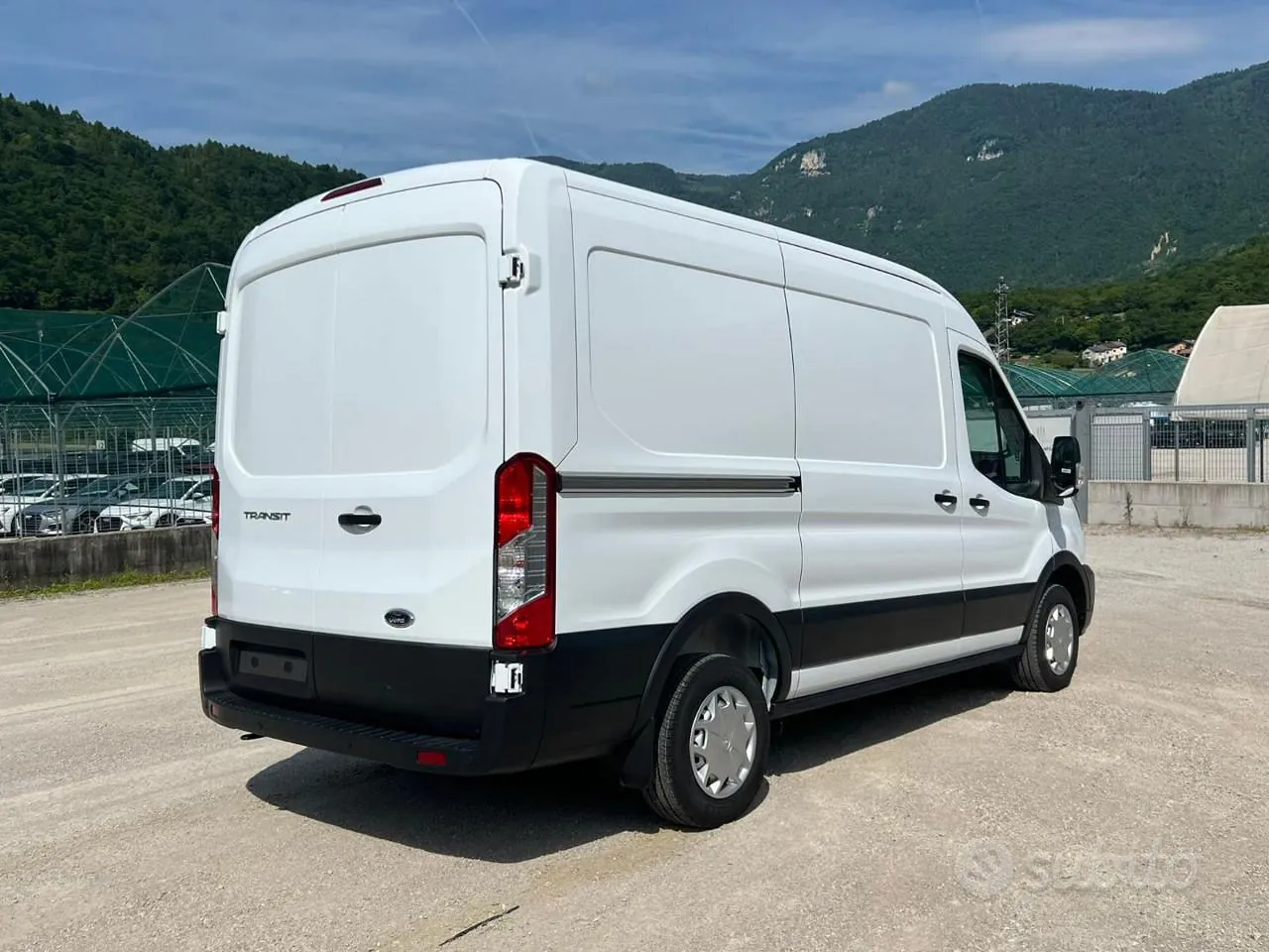 Ford Transit 2025 photo 5