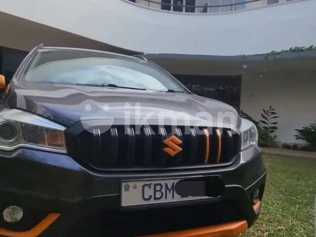 Suzuki S-Cross