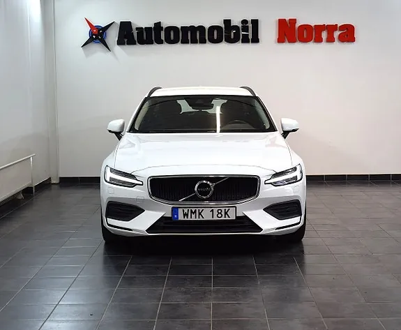 Volvo V60 2022 photo 2