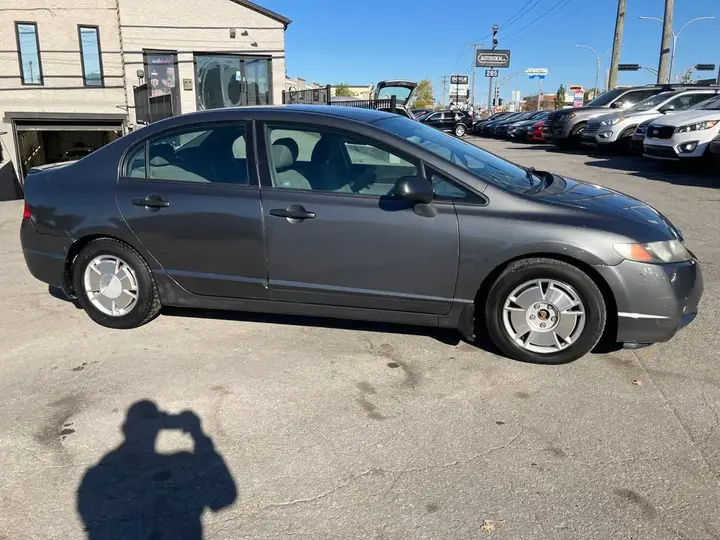 Honda Civic 2011 photo 4
