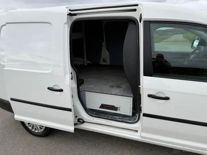 Volkswagen Caddy Maxi 2016 photo 5