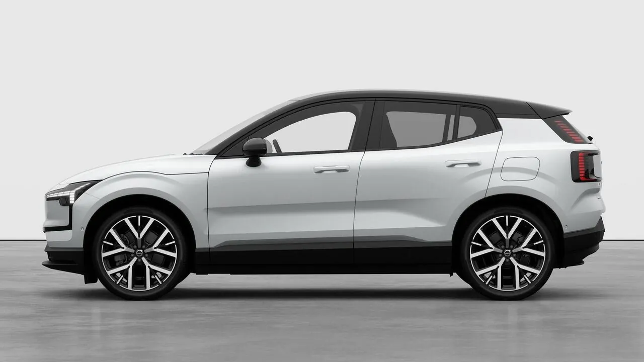Volvo Ex30 2024 photo 4