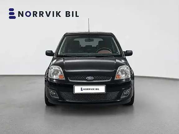 Ford Fiesta 2006 photo 2