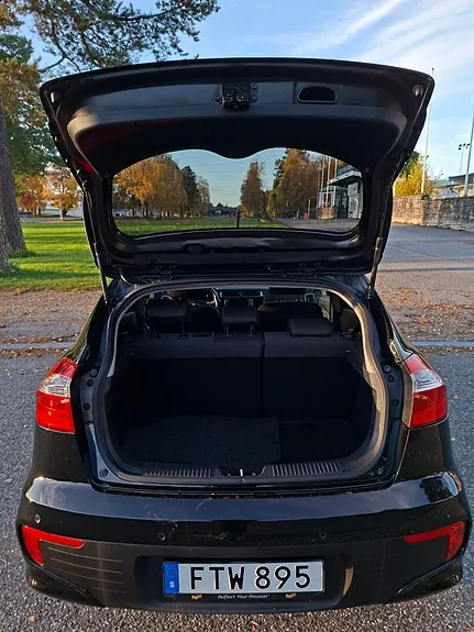 Kia Rio 2015 photo 4